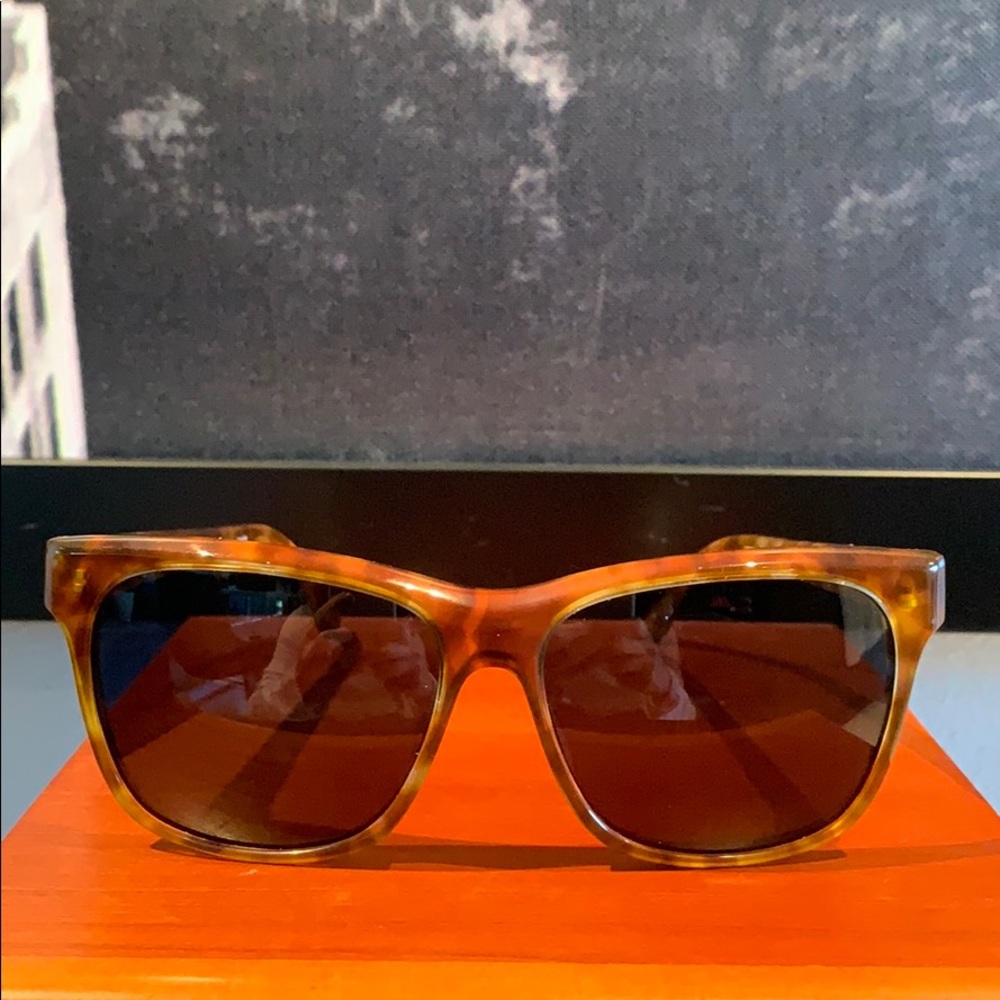Elizabeth and James Sunglasses